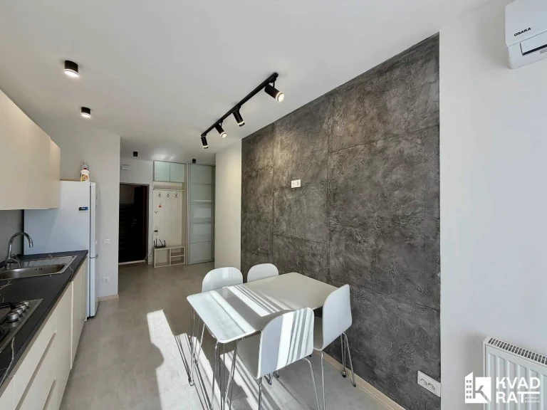 Spacious 1-bedroom apartment 45 m² Furnished and equipped Ready for living