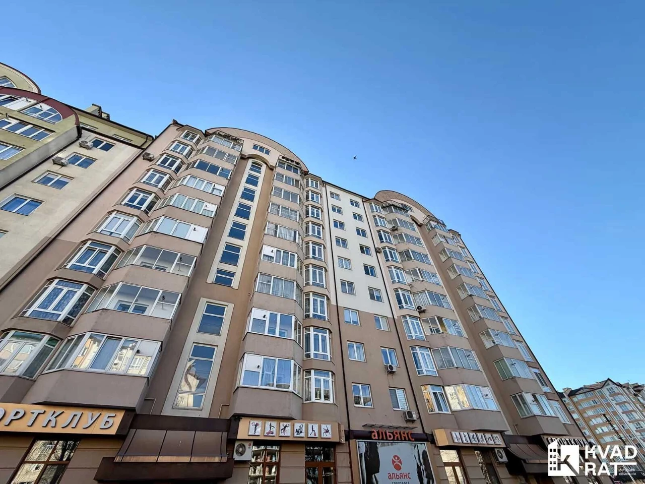 Spacious 1-bedroom apartment 45 m² Furnished and equipped Ready for living