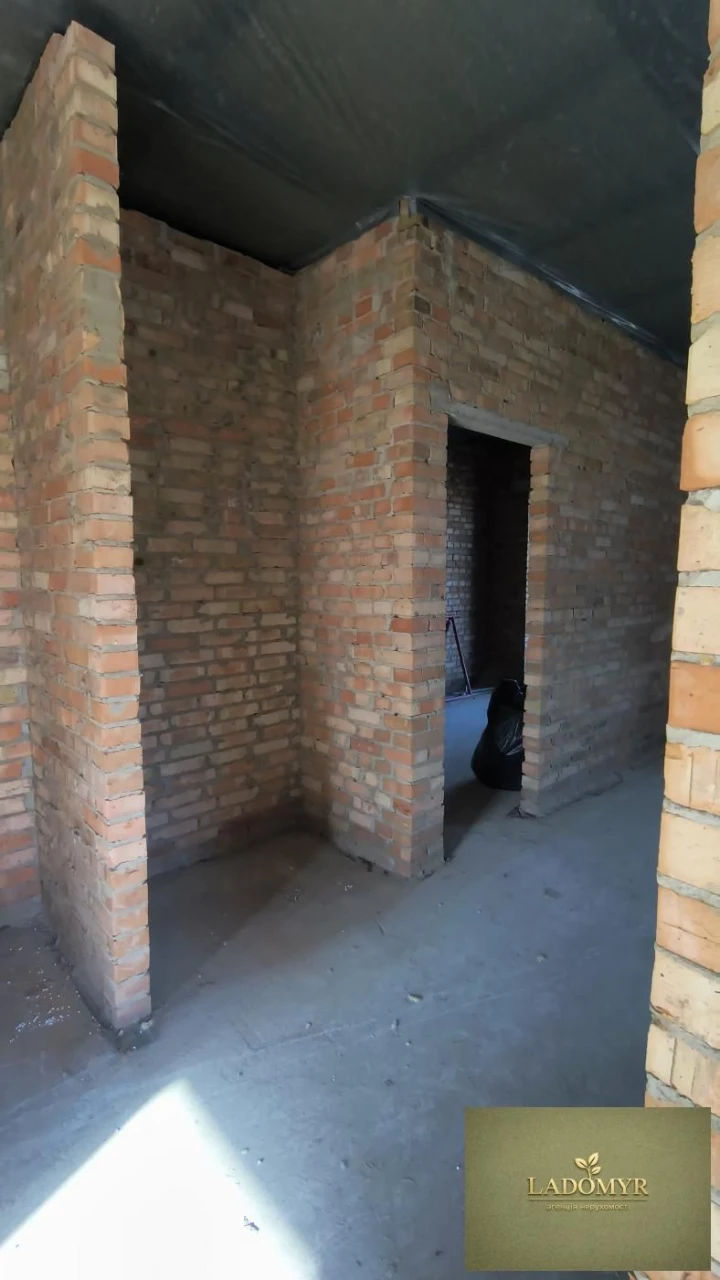 Продаж / Таунхаус / Масив Липовий, Ювілейний, Рівне