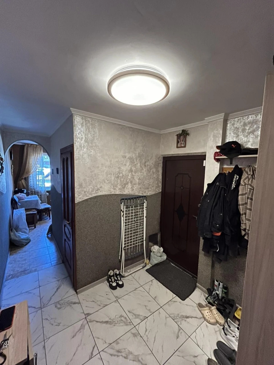 For Sale 3-room apartment 62.9 sq m with renovation