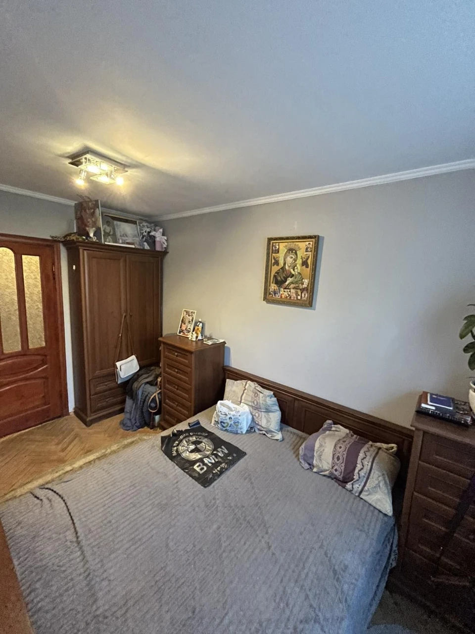 For Sale 3-room apartment 62.9 sq m with renovation