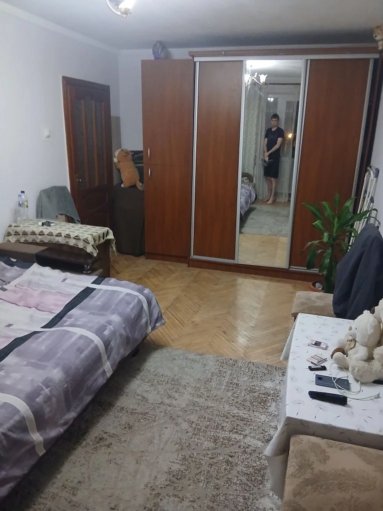 For Sale 3-room apartment 62.9 sq m with renovation