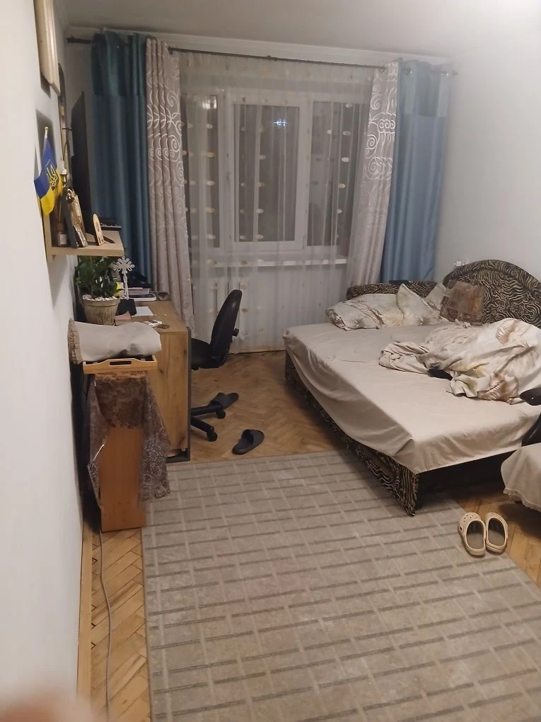 For Sale 3-room apartment 62.9 sq m with renovation