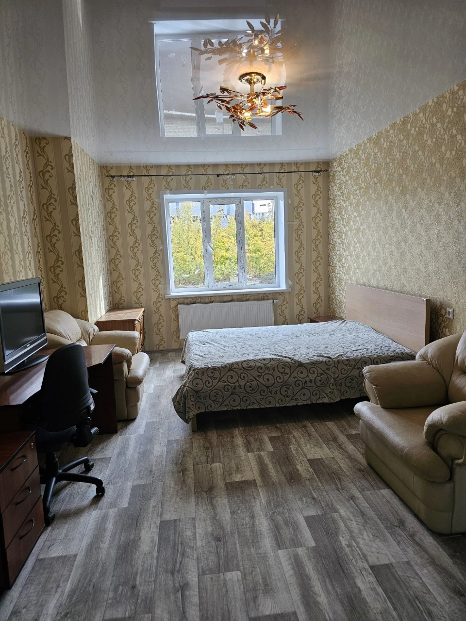 For Sale: 1-bedroom apartment, 44 sq m, in a new building, "Vremena Goda", Dacha 55 Street