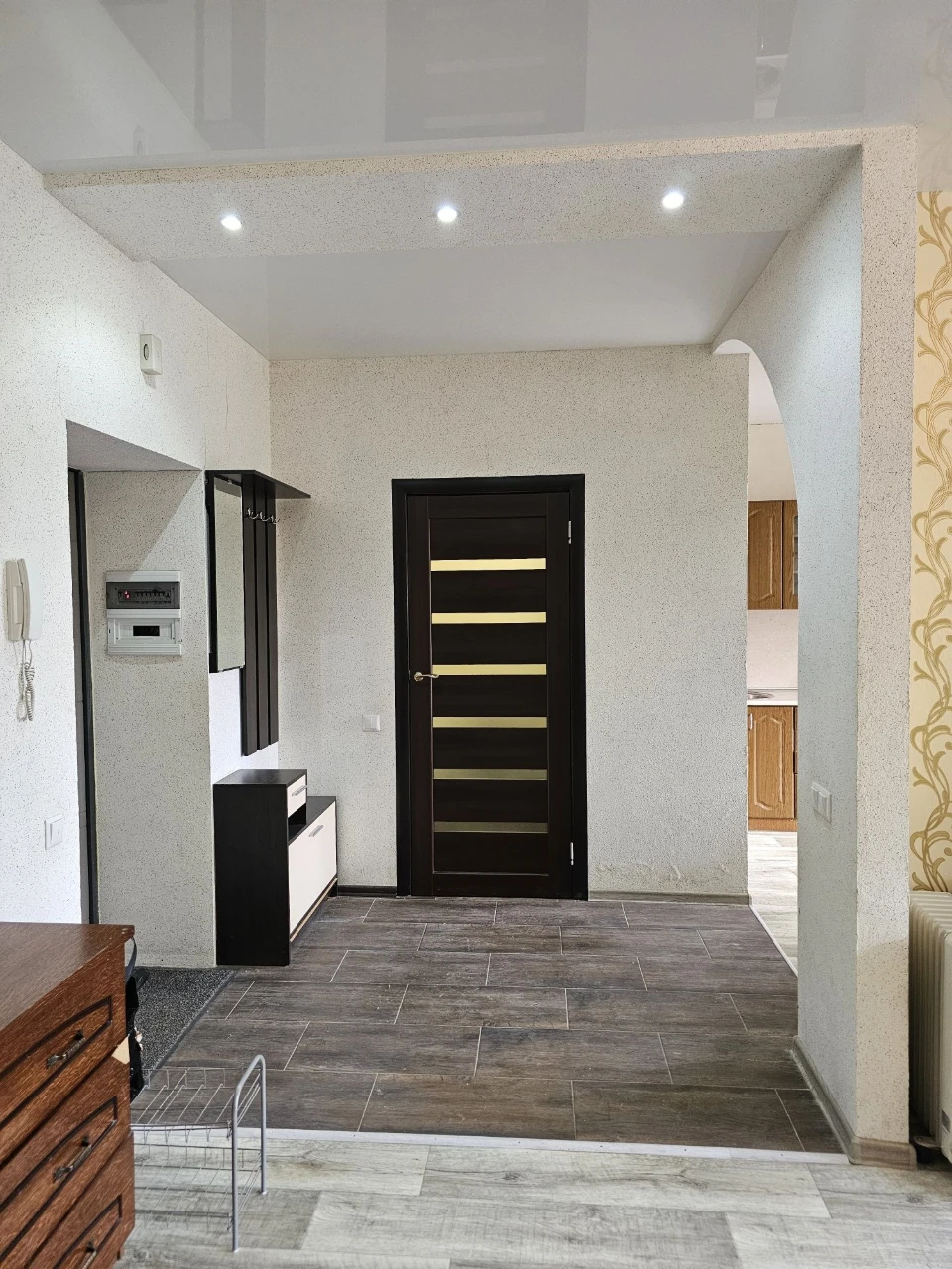 For Sale: 1-bedroom apartment, 44 sq m, in a new building, "Vremena Goda", Dacha 55 Street