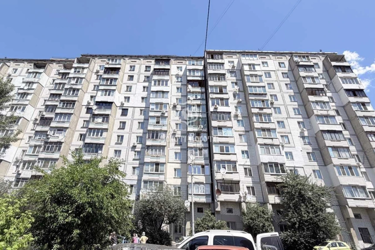2-room apartment 54.4 m² for sale, Boryspolskaya street, 37