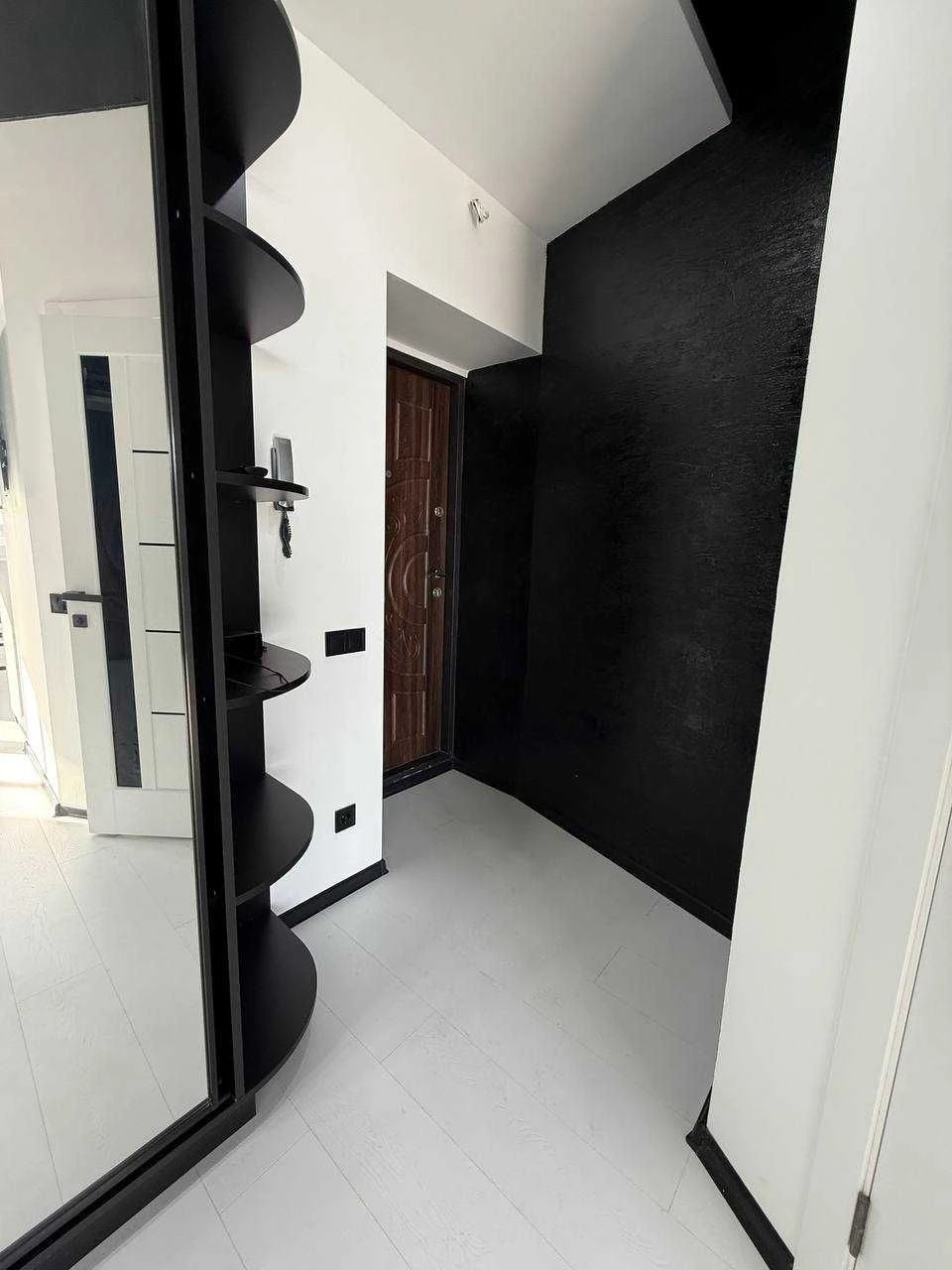 Stylish two-level penthouse for sale on Riven Street