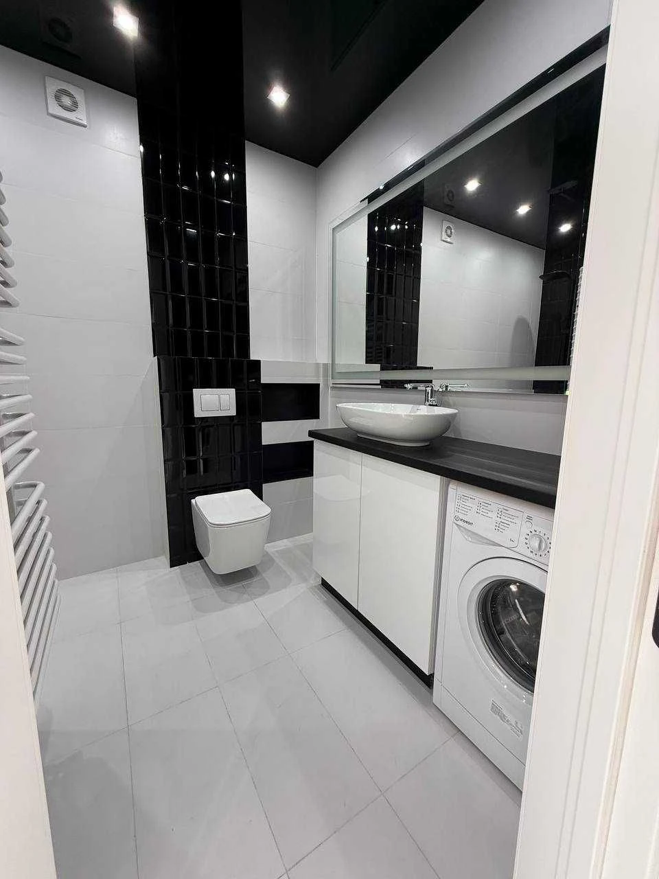 Stylish two-level penthouse for sale on Riven Street
