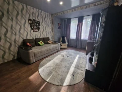 Sale of a 3-room apartment 87.70 m² on Ul. Ulasa Samchuka 240000