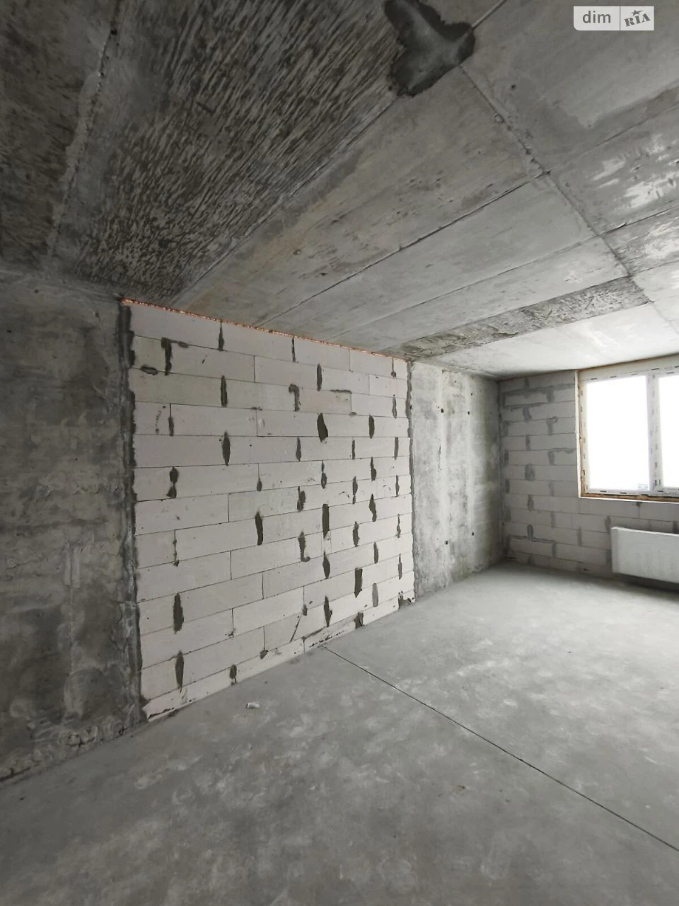 Apartment for Sale in Holosiiv