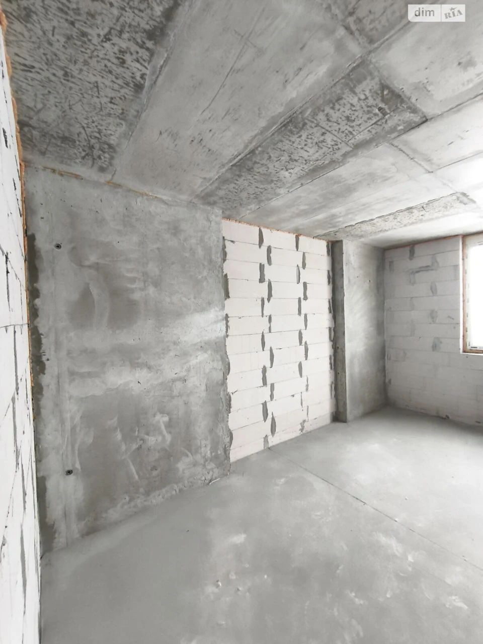 Apartment for Sale in Holosiiv