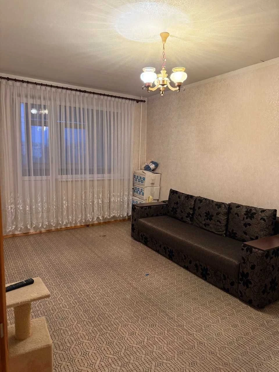 43500 м.Студенческая 521 м-р Продам 3 комнатную квартиру S-6