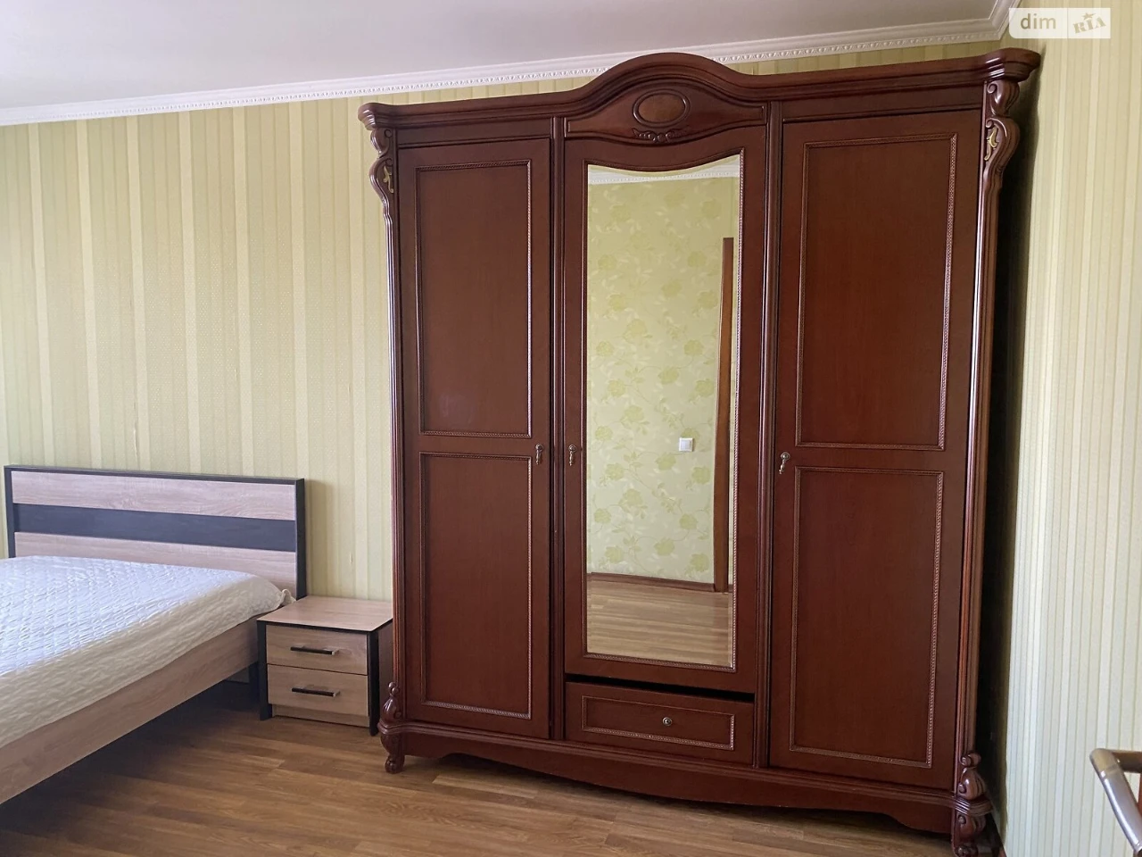 Продажа квартир Приморский.