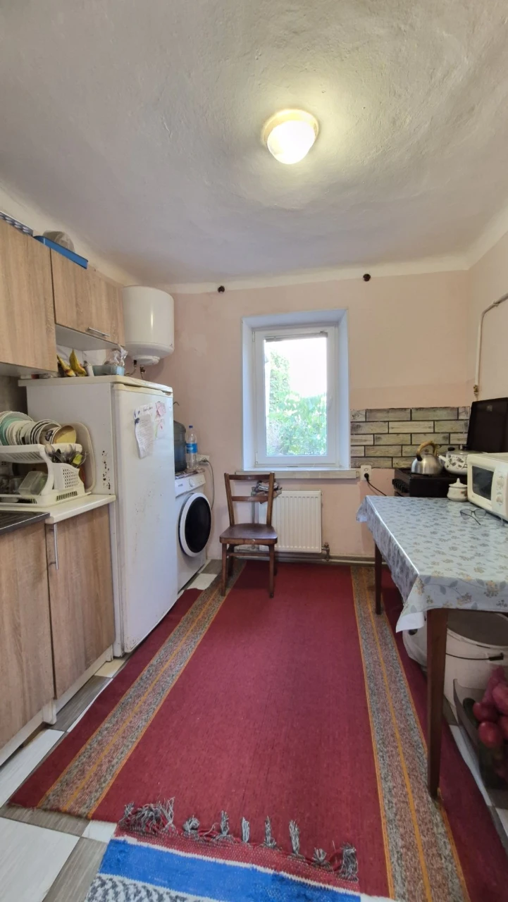 Продаж квартири • 2-кімнатна • 49 м² • з ремонтом • #147120