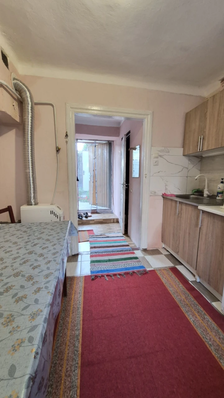 Продаж квартири • 2-кімнатна • 49 м² • з ремонтом • #147120
