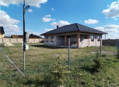 Продам будинок Озерце