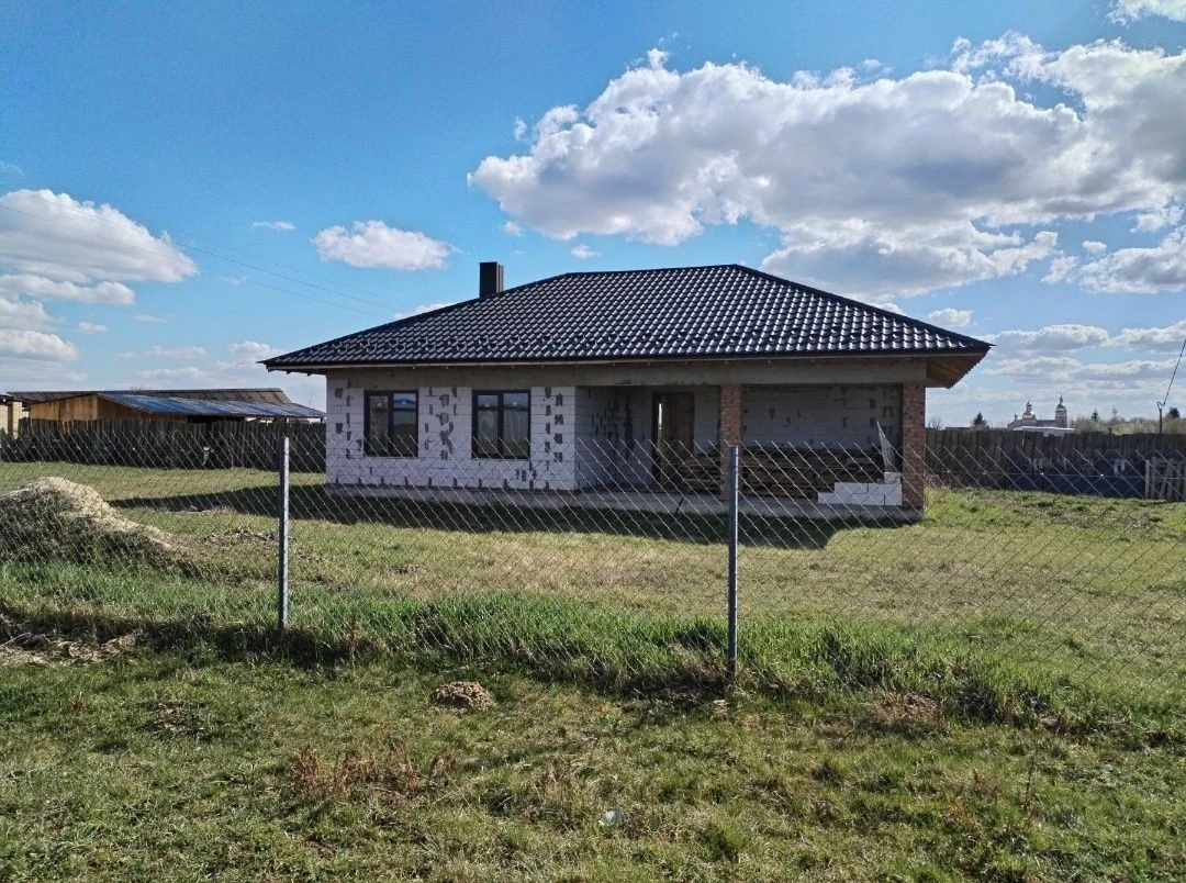 Продам будинок Озерце