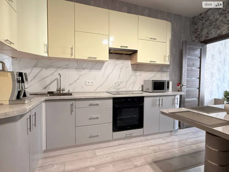 Sale Apartment in Khadzhibisky