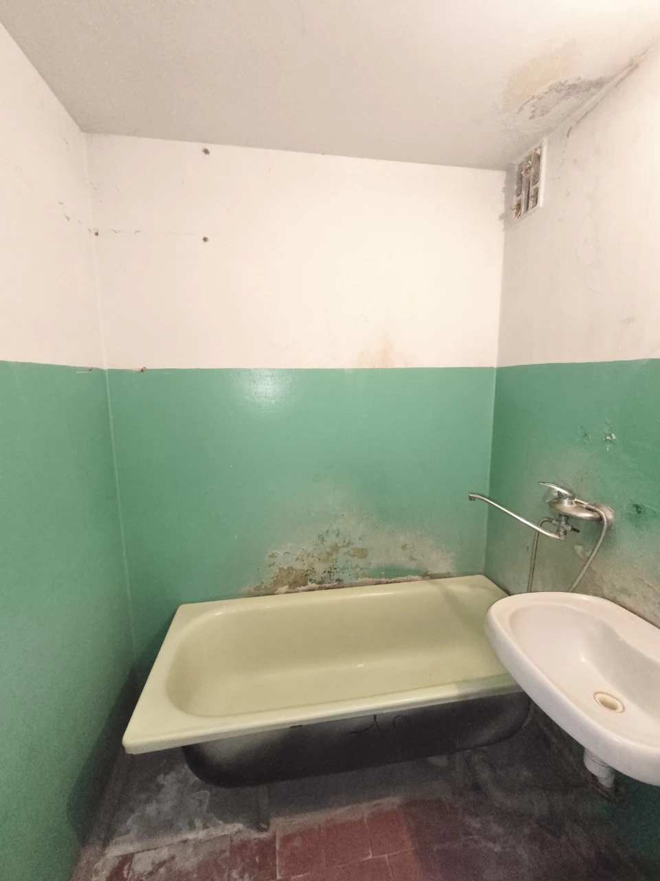 Bright 1-bedroom apartment