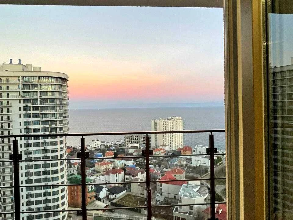 Квартира. Одеса, Валерія Самофалова, улица