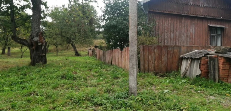Land plot for sale 51 acres with a house in a picturesque