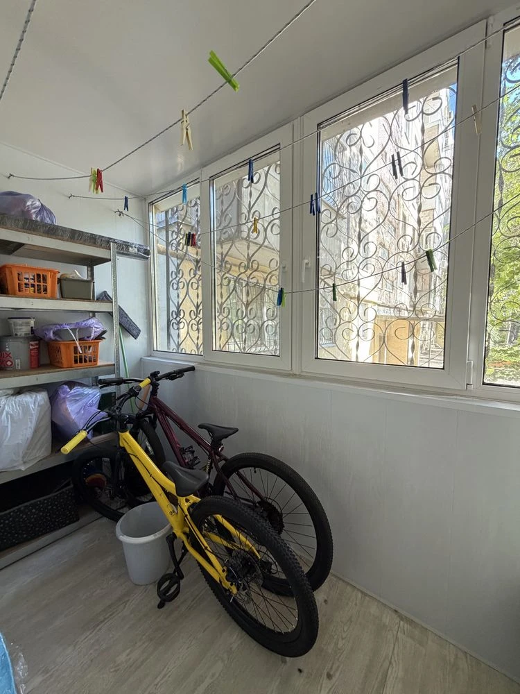 Sale of a 3-bedroom apartment 69 sq m, Topol-2