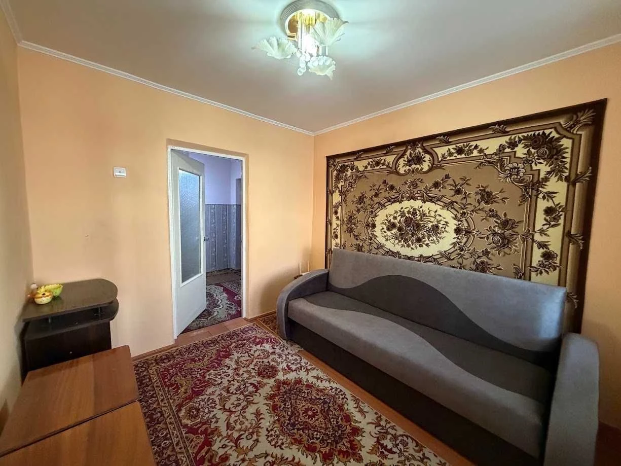 3-bedroom apartment for sale (Ukrainian) on Ukrainian Dobr Street