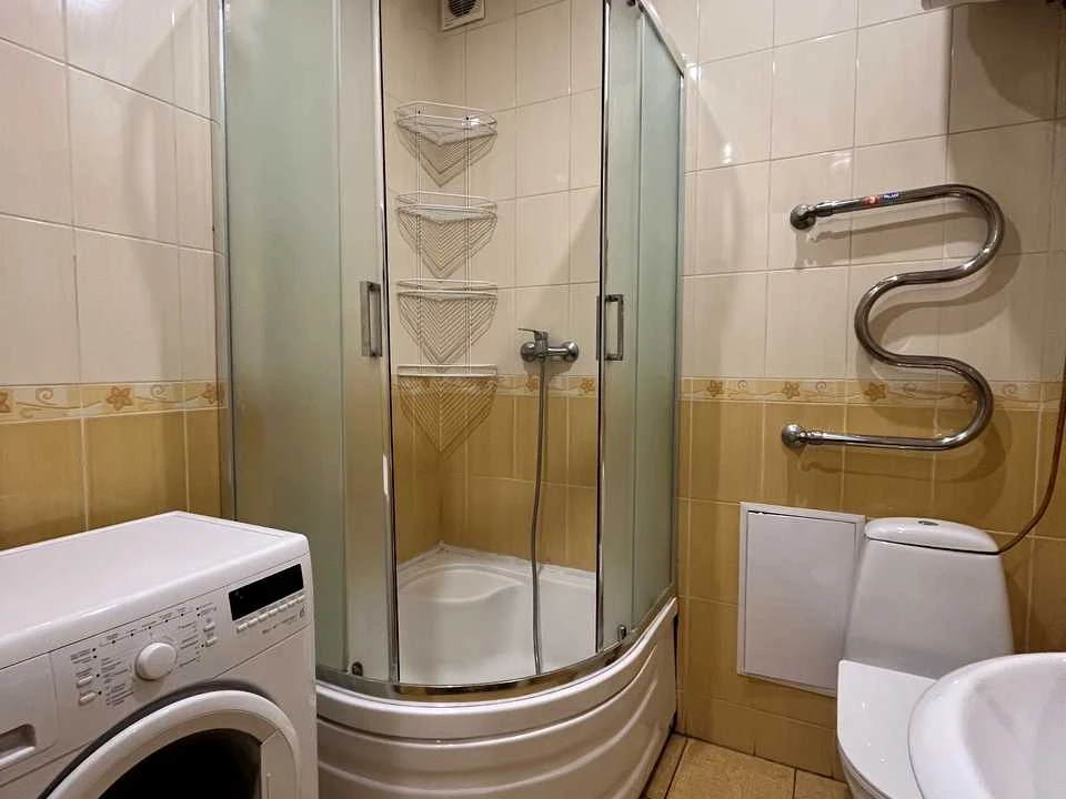 Квартира. Київ, Госпітальна вулиця