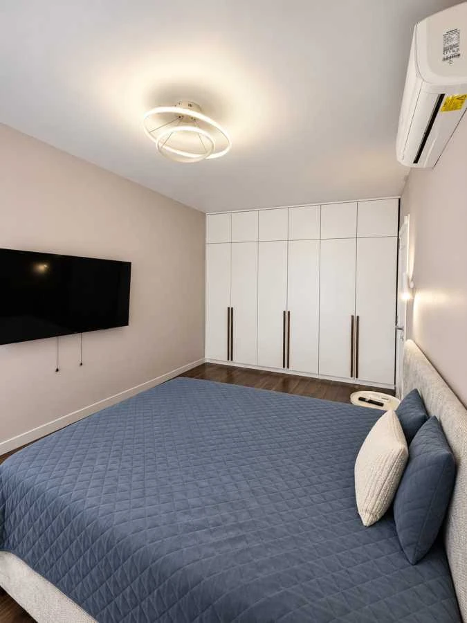 Rent 1-bedroom apartment 55 m², Metropolitan Vasily Lipko