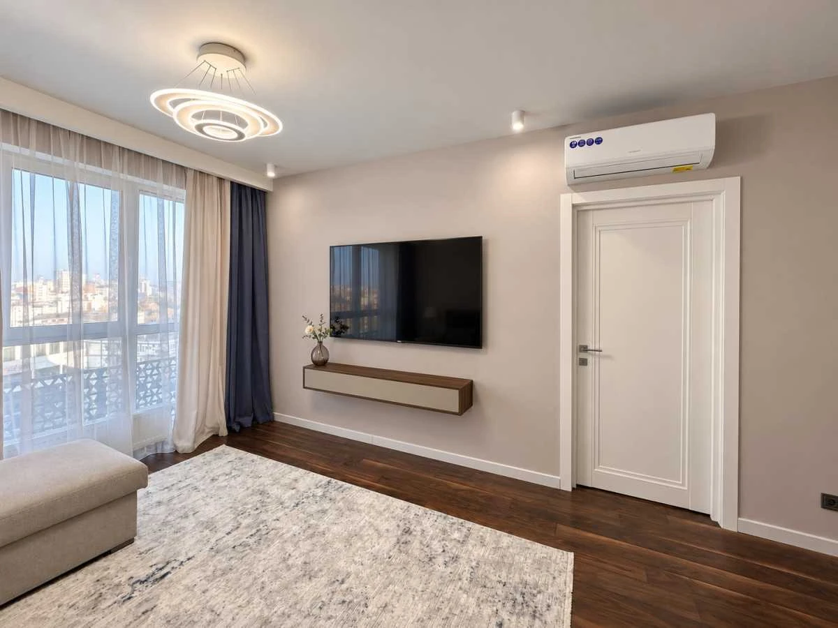Rent 1-bedroom apartment 55 m², Metropolitan Vasily Lipko