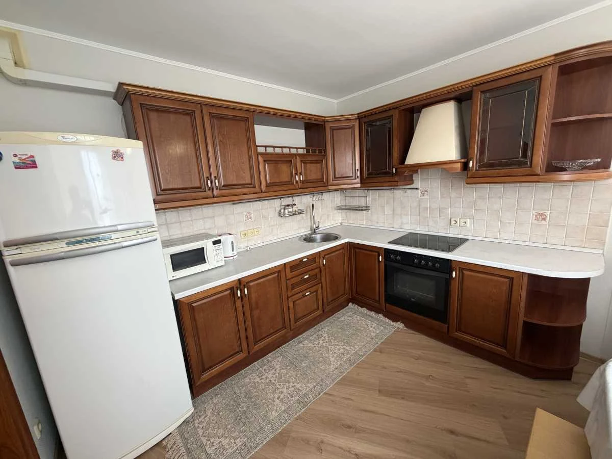Rent a 2-bedroom apartment 65.5 sq m, Marshal Timoshenko Street,