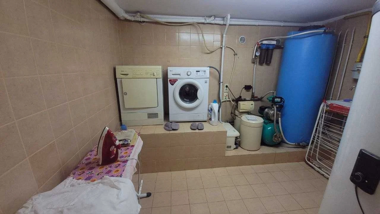 For Sale: House in Fontan.