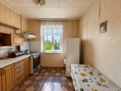 Продажа трехкомнатной квартиры 70 м², Здолбуновская ул., 7А