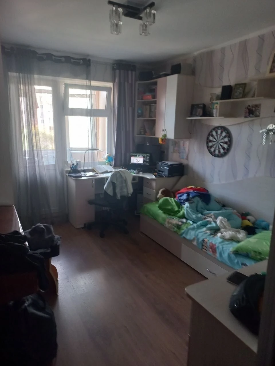 продается 4х комн.квартиру Намыв