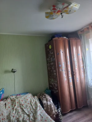 продается 4х комн.квартиру Намыв