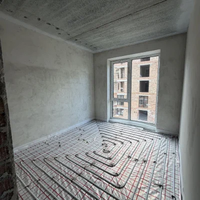 Urgent: 1-bedroom apartment 37 sq m with heated floor and plaster!