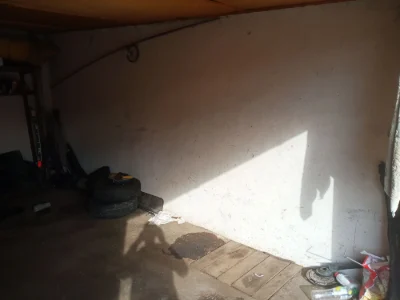 Гараж у кооперативі Світанок Рассвет, будинок 838, поруч із проїзною
