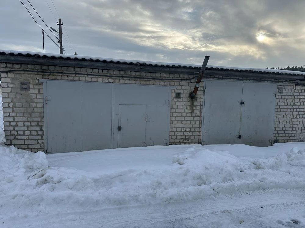 Два гаража гараж парою