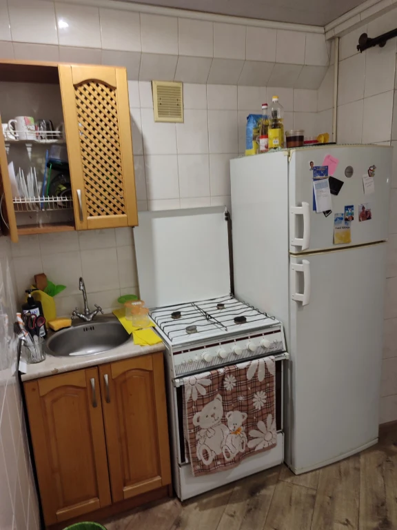 Сдается квартира на проспекте Тичины, 5А в Киеве / W-7474158