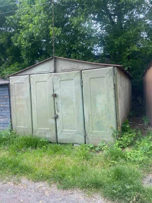 Продам металевий гараж , кооператив « Промінь»