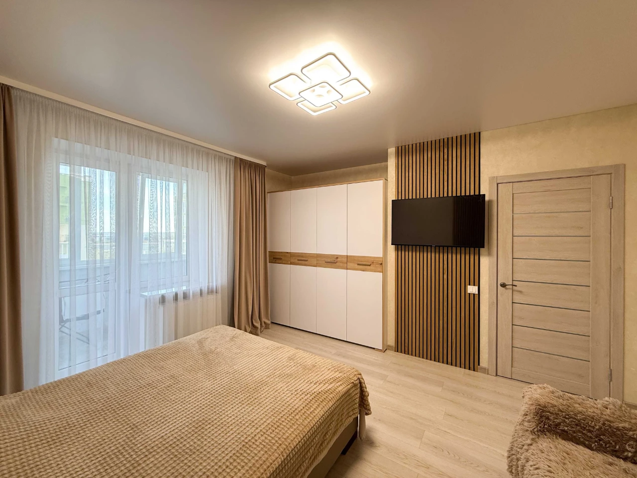 Sale of a 1-bedroom apartment on Zeleny Masiv!