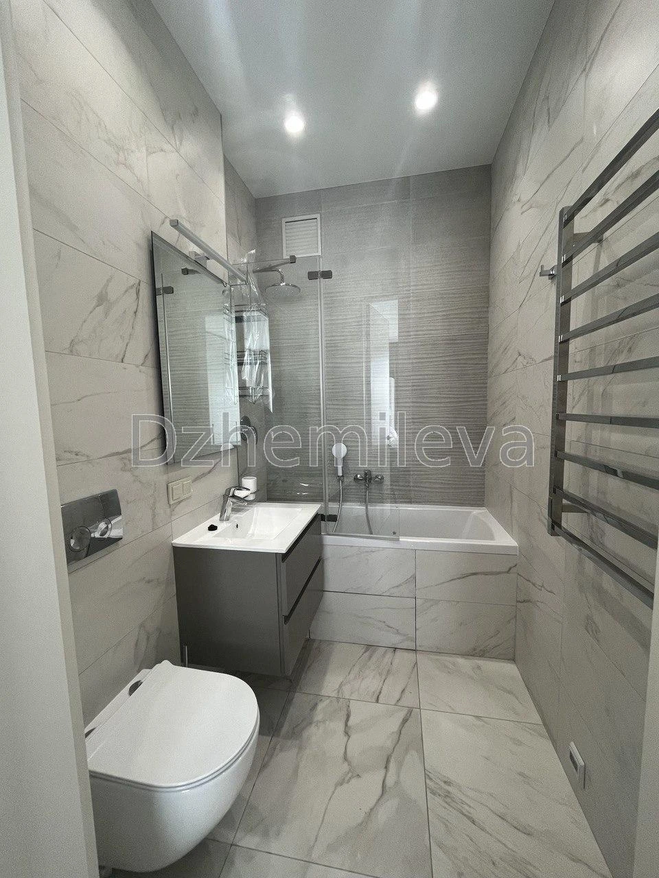 Rent apartments: 3 rooms, 72.59 m² in Kyiv, Holosiiv