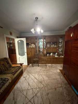 Sale of a 2-room apartment on Volodymyra Velykyi 35a