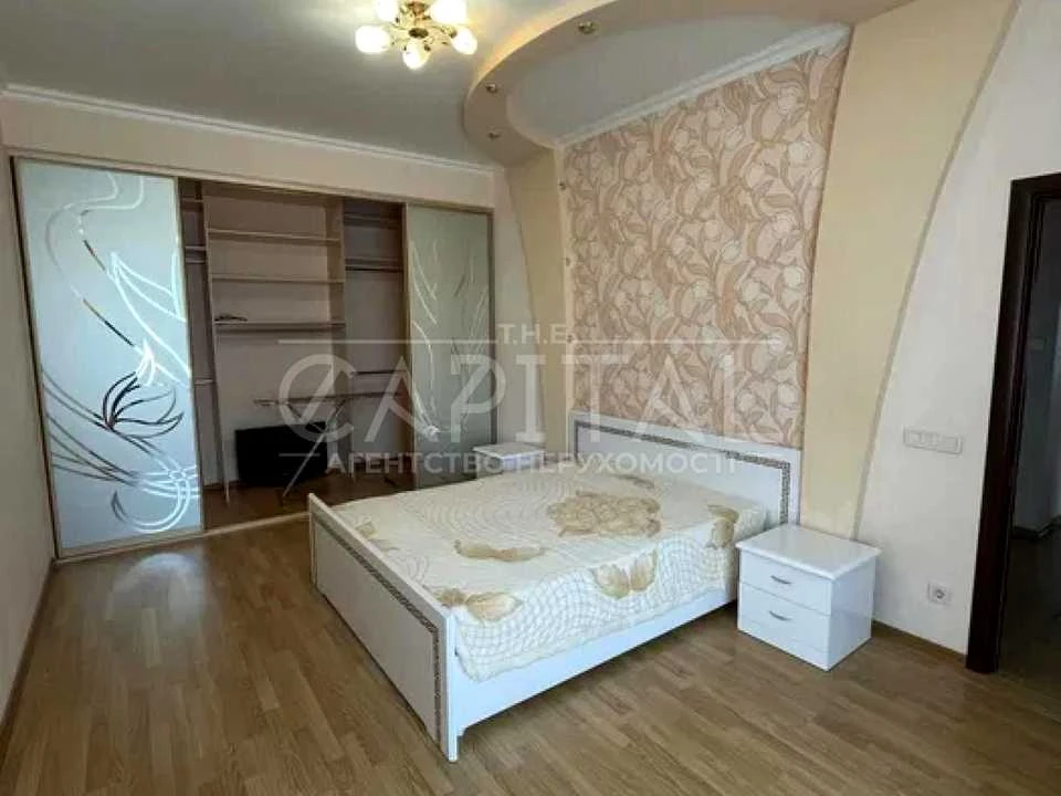 Будинок. Київ, Садова вул.
