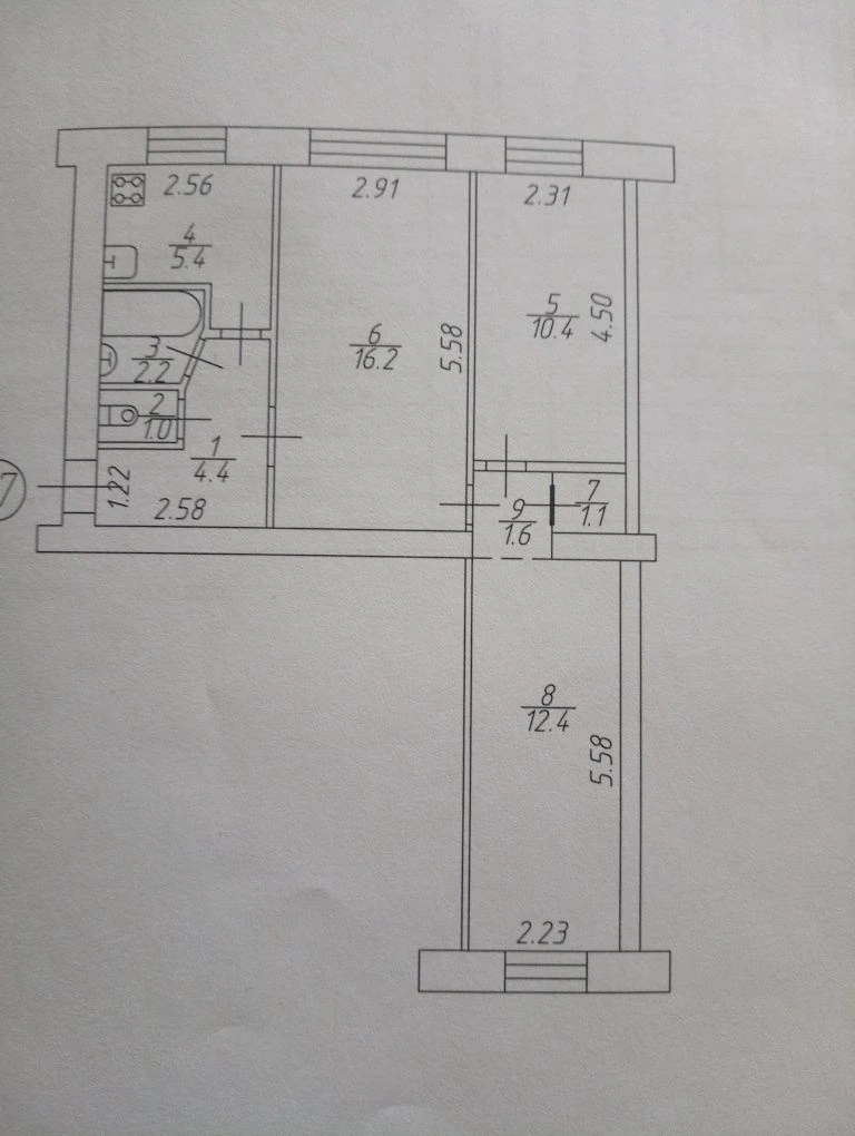 Продам квартиру у центрі міста Чернігова від власника