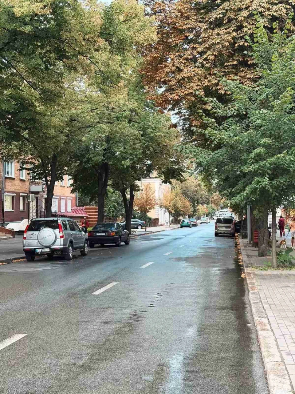 Продам квартиру у центрі міста Чернігова від власника