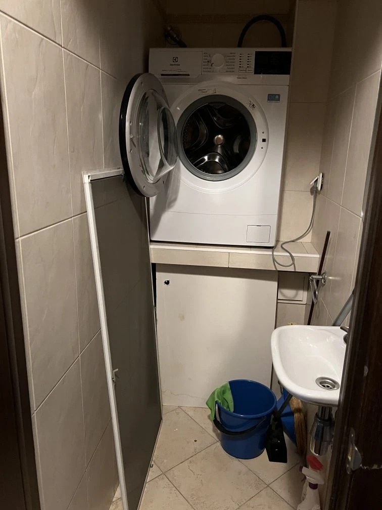 For Sale: 3-room apartment on Yange, 4, metro "Shulyavska", "Polite