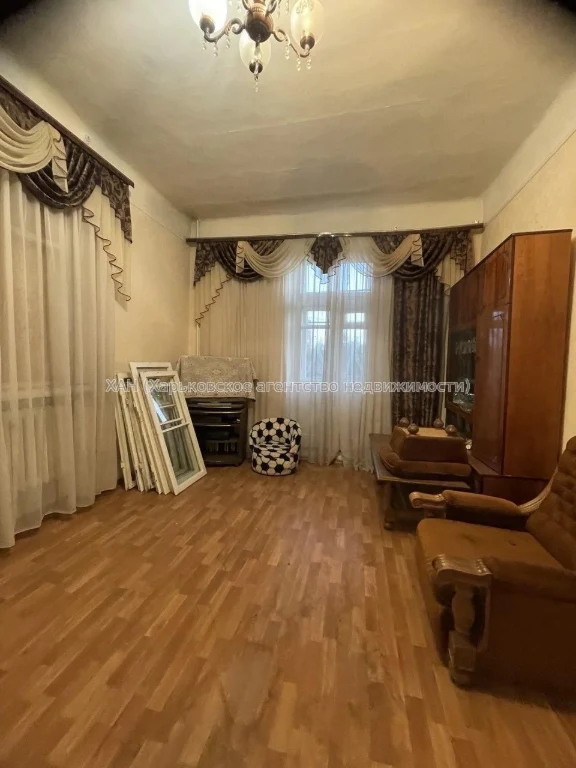 Продам 3к кирпич Метро Левада Автовокзал 66 квм 2/3 эт М05