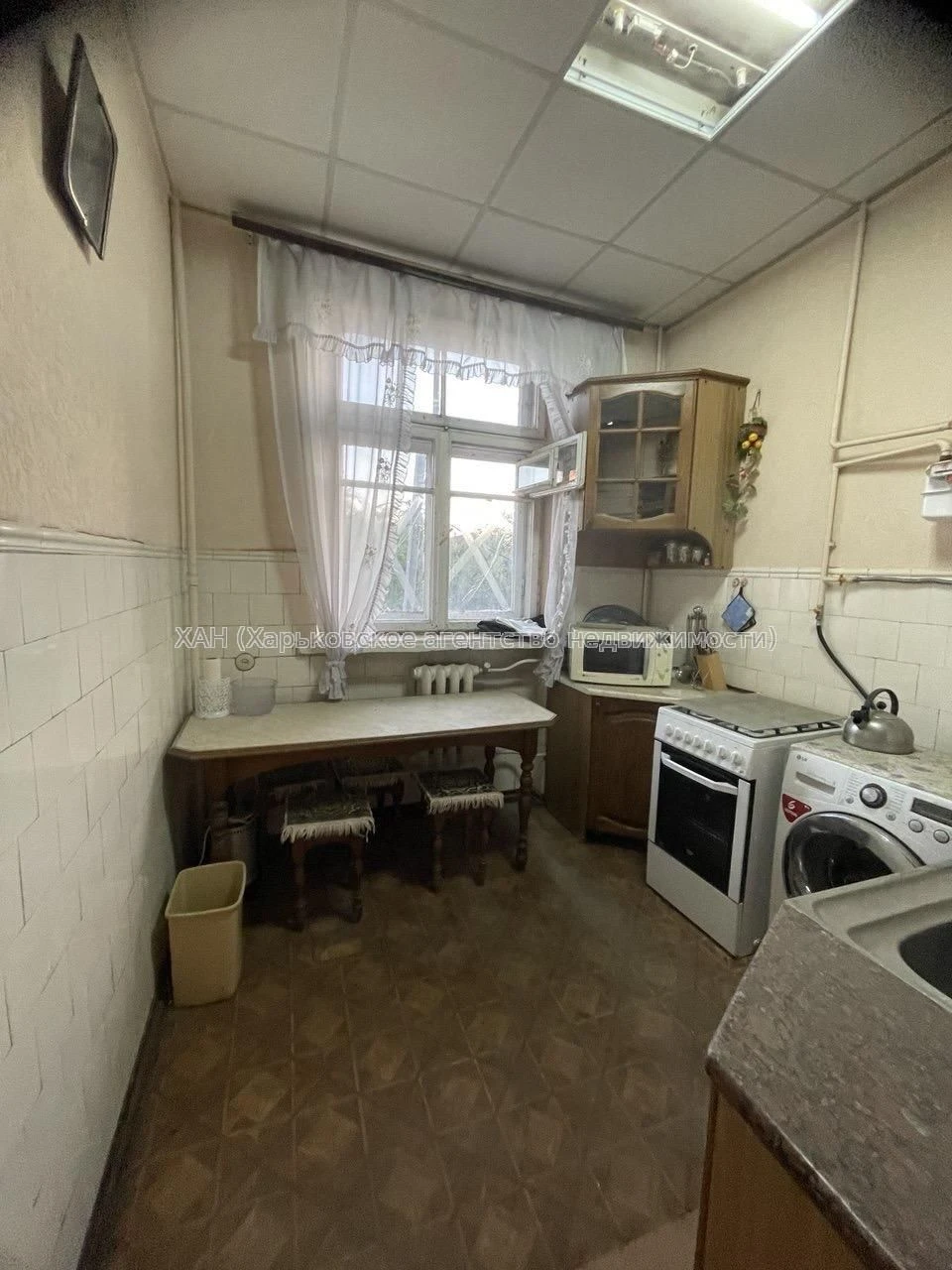 Продам 3к кирпич Метро Левада Автовокзал 66 квм 2/3 эт М05