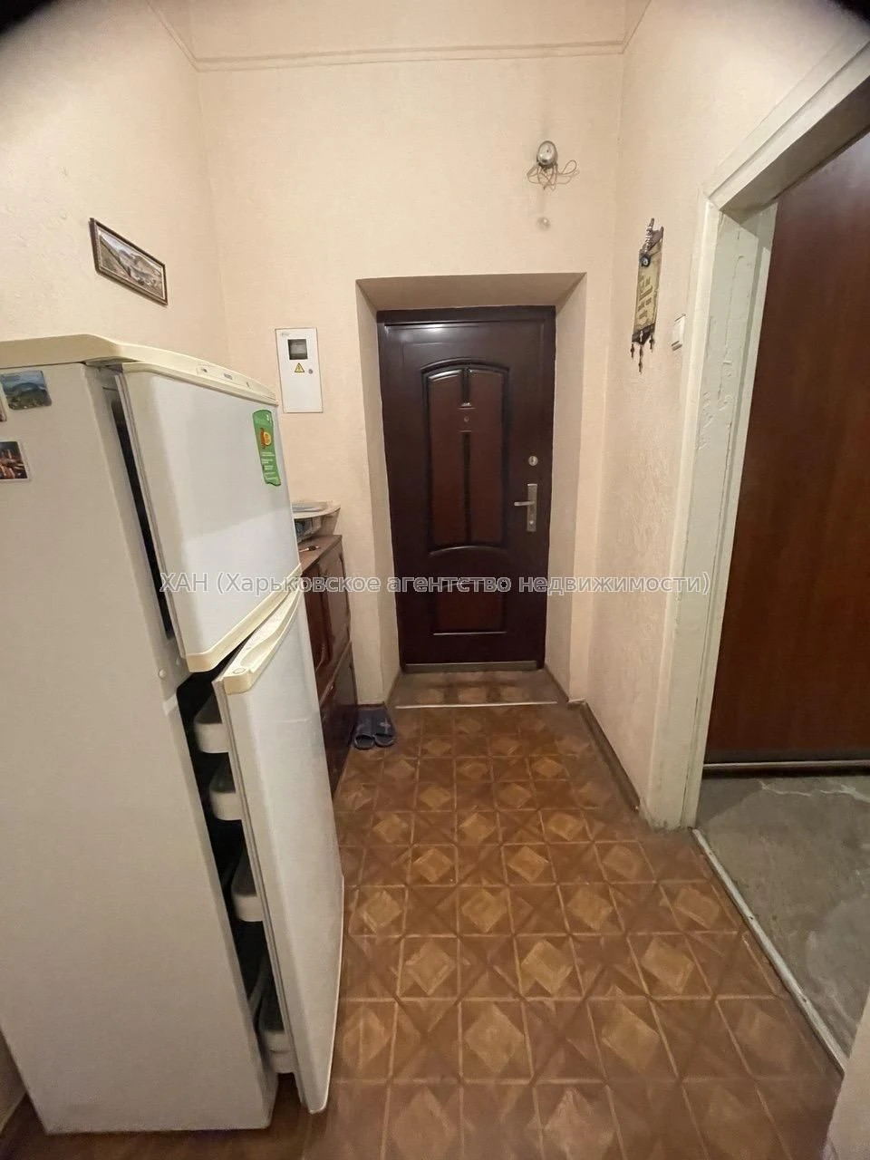 Продам 3к кирпич Метро Левада Автовокзал 66 квм 2/3 эт М05